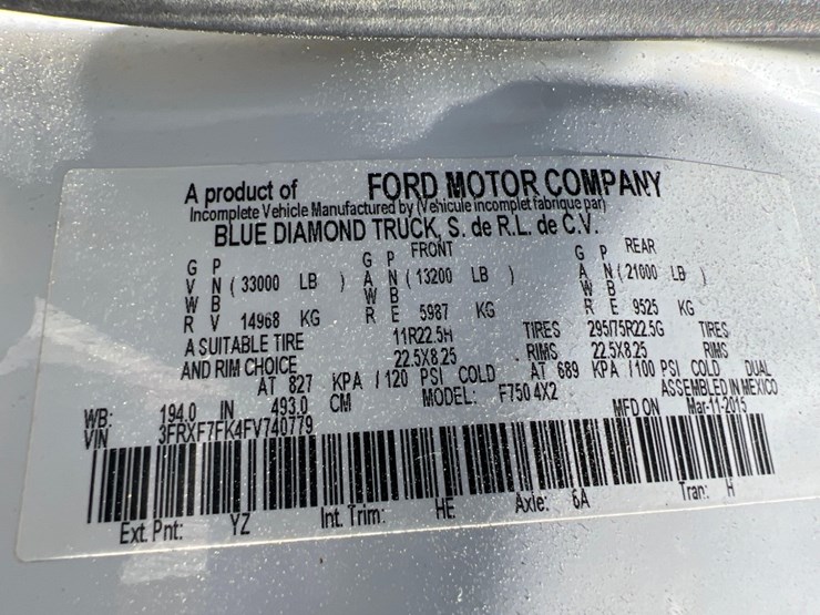 2015-ford-f750-xl-image-25