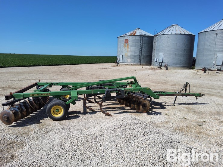 john-deere-510-image-4