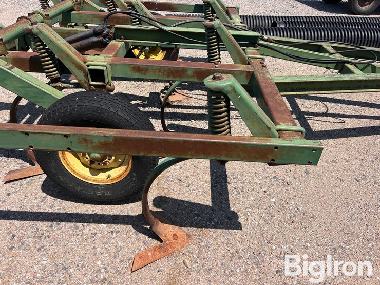 john-deere-1600-image-13