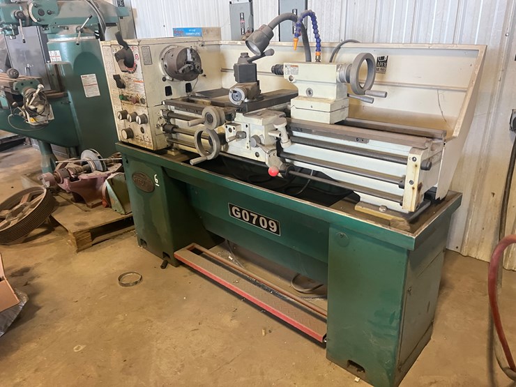 #6-•-grizzly-14”-x-40”-gunsmith-lathe-image-8