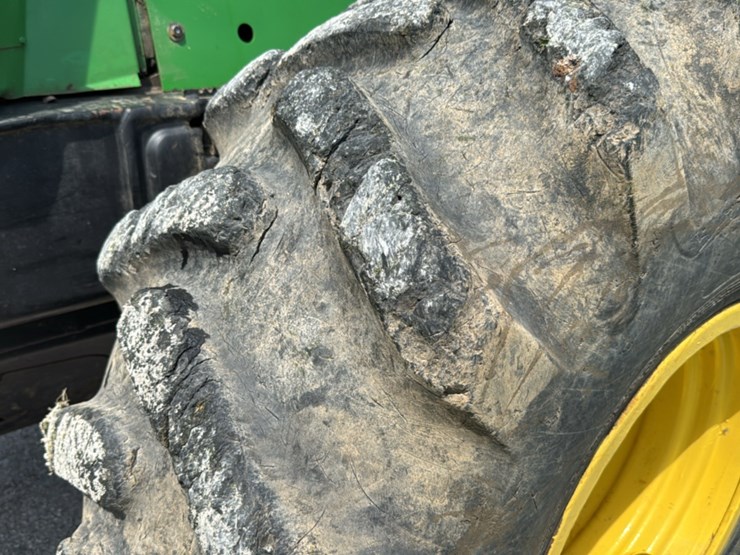 2010-john-deere-2010-image-17