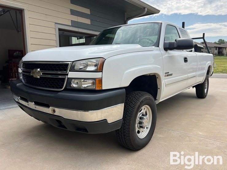 2007-chevrolet-silverado-2500-image-1