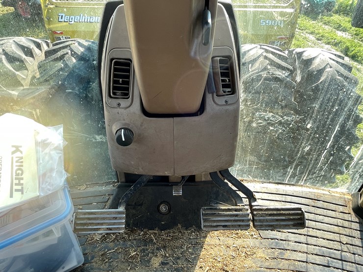 john-deere-8400-image-23