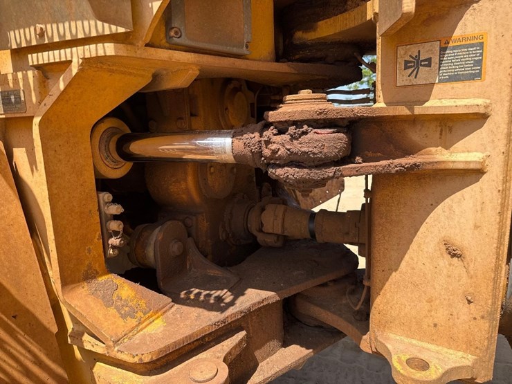 2003-deere-350d-image-17