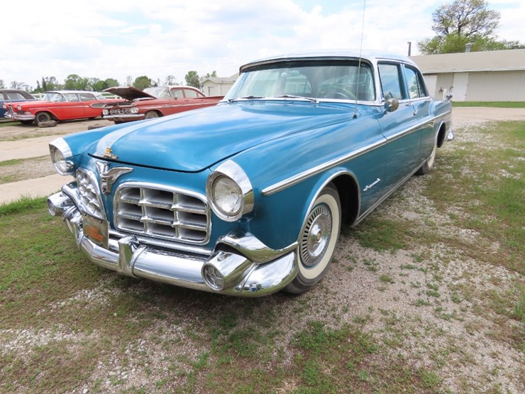 1955-chrysler-imperial-4dr-sedan-image-3