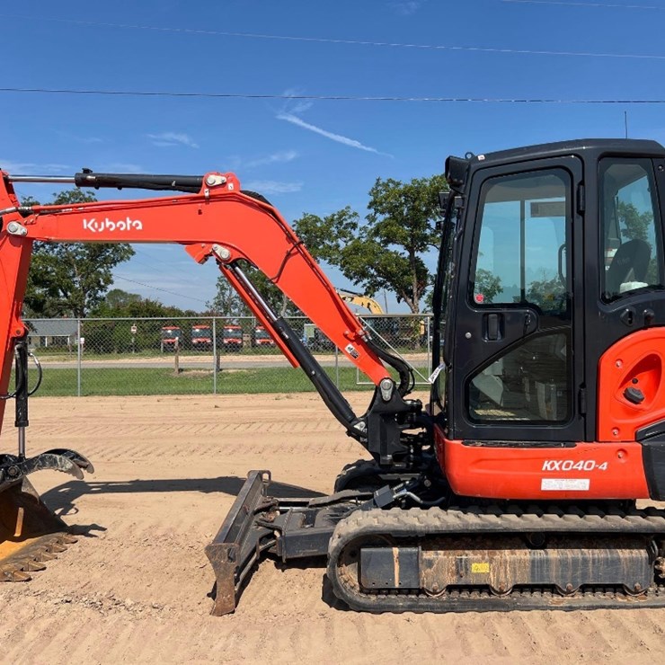 2022 KUBOTA KX040-4