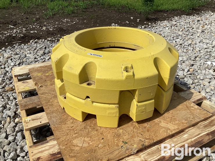 john-deere-r207782-205kg-rear-tractor-weights-image-15