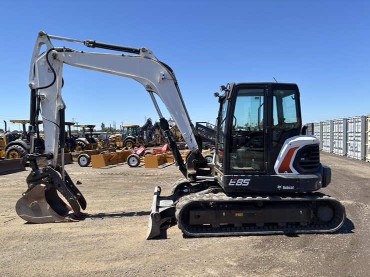 2018-bobcat-e85-image-5