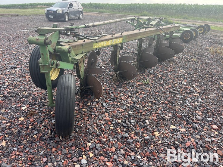 john-deere-5-image-5