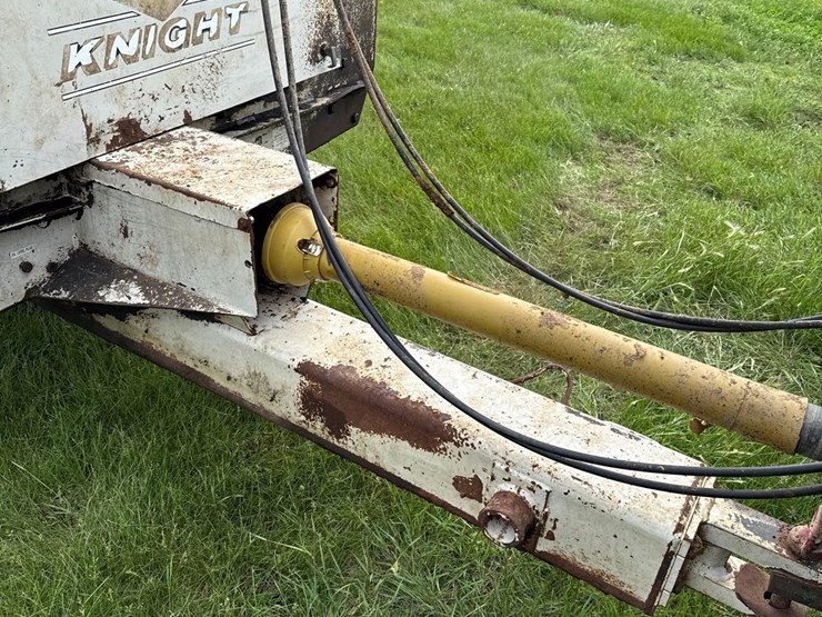kuhn-knight-8132-image-30
