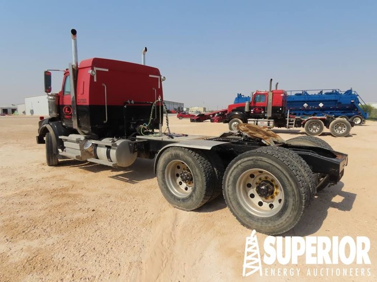 2014-western-star-4900-image-4