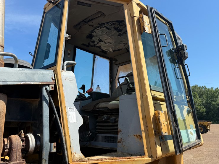 deere-650h-image-28