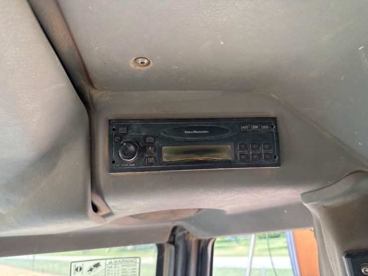 2003-deere-350d-image-34