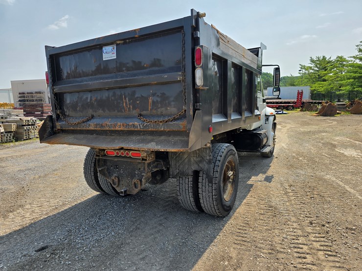 2007-international-durastar-4300-image-28