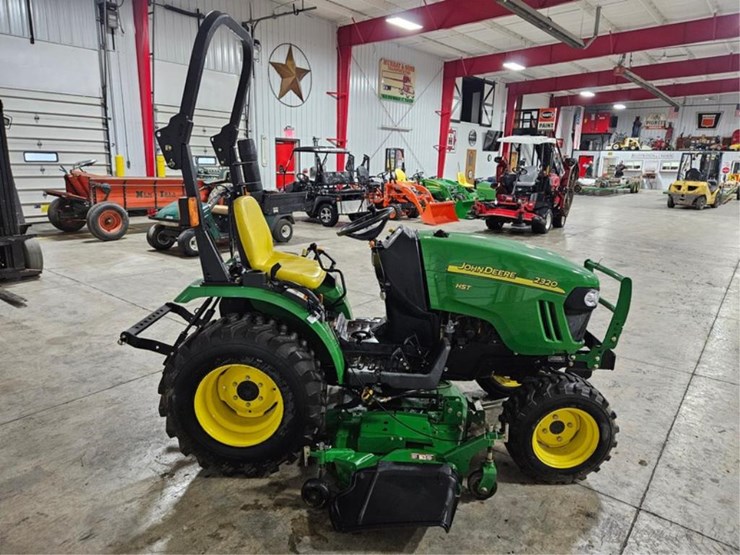 john-deere-2320-image-6
