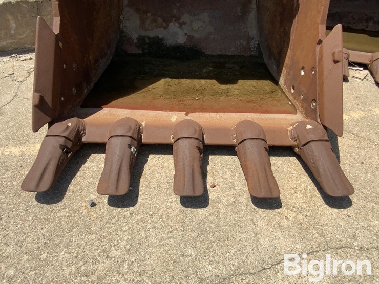 esco-hdp-48"-komatsu-excavator-bucket-image-10