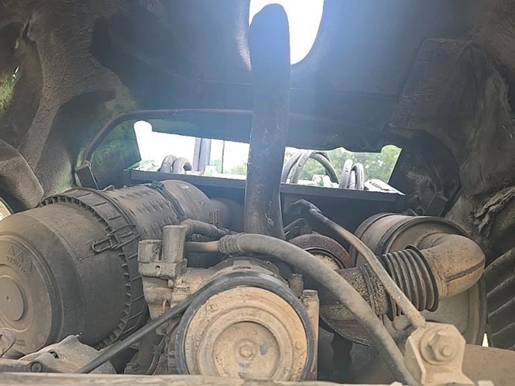 john-deere-3400-image-38
