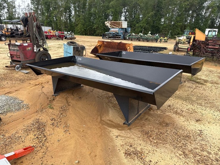 106---metal-feed-bunk-4'-x-9'-image-2