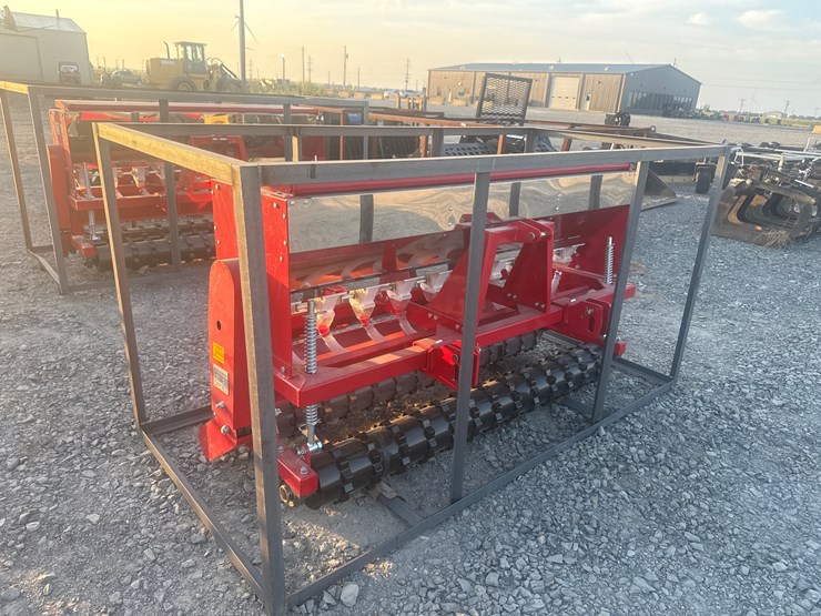 #2053-•-unused-cfg-stsd10-skid-steer-seeder-stsd1025052802dinv#:-25089-image-4