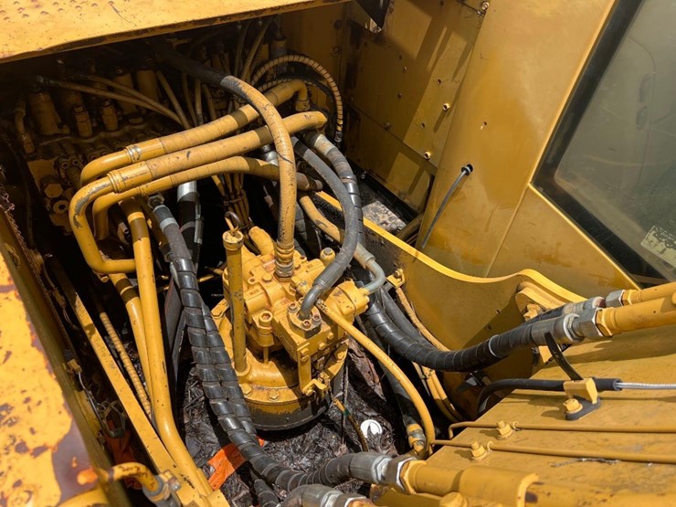 2006-caterpillar-320cl-image-18