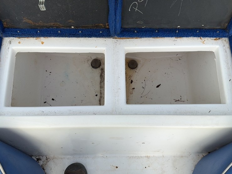 #3055-•-1995-blazer-20'-bass-boat-image-18