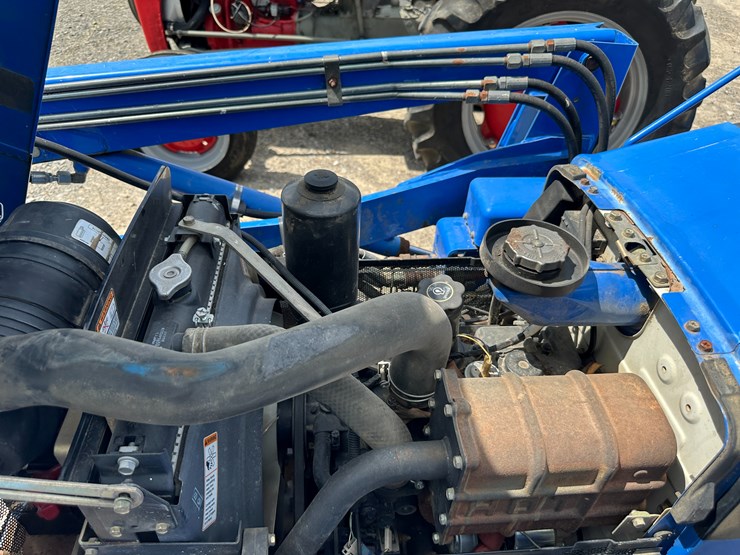 new-holland-7308-image-36