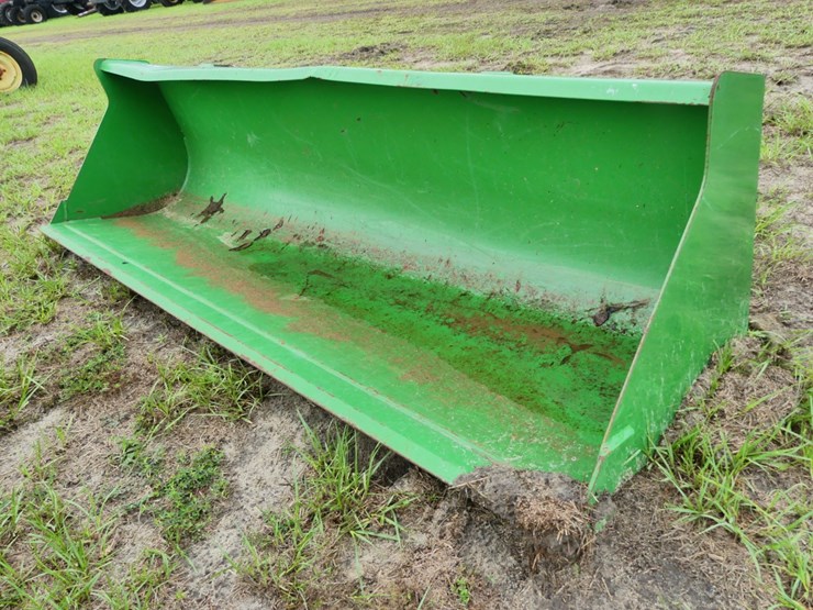 john-deere-72-image-1