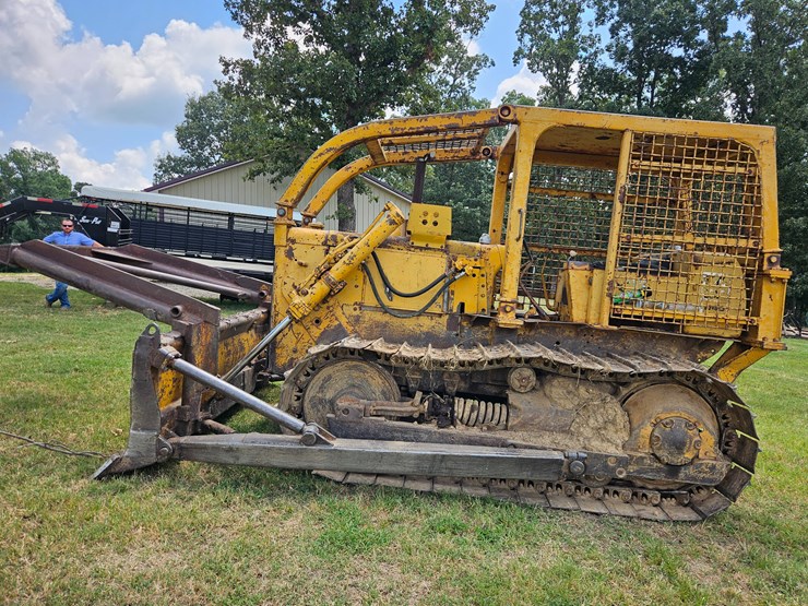 caterpillar-d4d-image-27