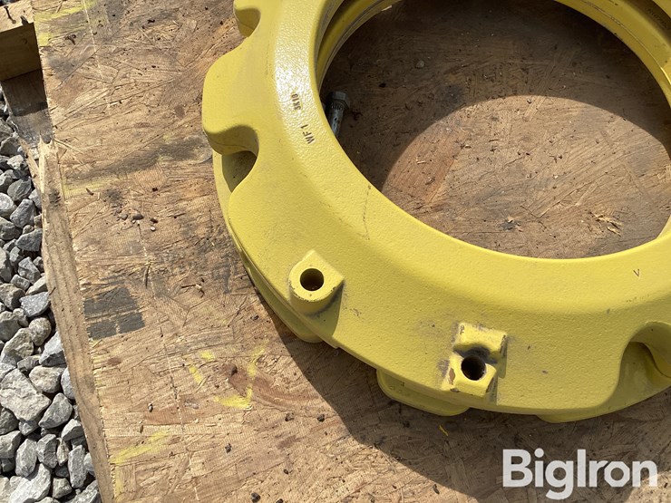 john-deere-72-image-11