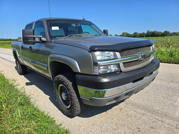 2003-chevrolet-2500-image-46