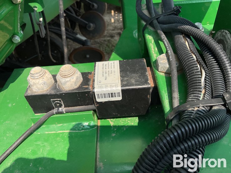 2012-john-deere-1990-image-16
