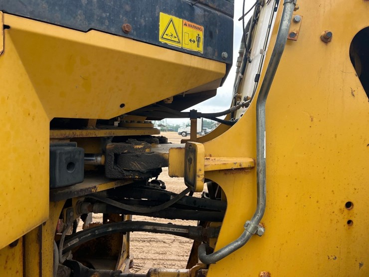 2007-caterpillar-930g-image-24