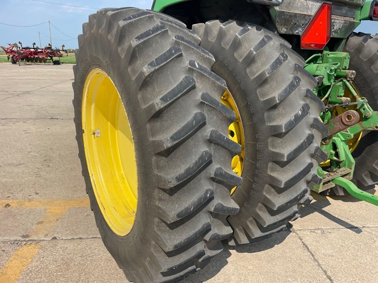 john-deere-4755-image-14