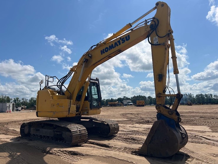 2017-komatsu-pc228us-lc-10-image-6