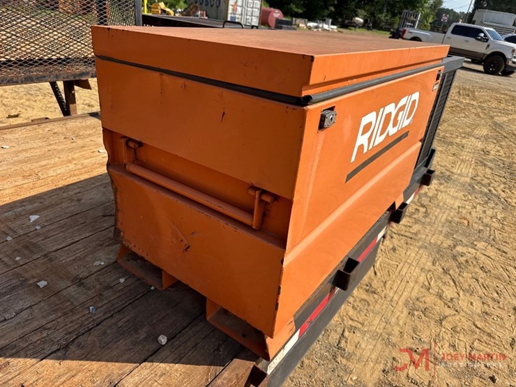 2017-a-&-f-trailer-mfg-20'x7'-equipment-trailer-image-16