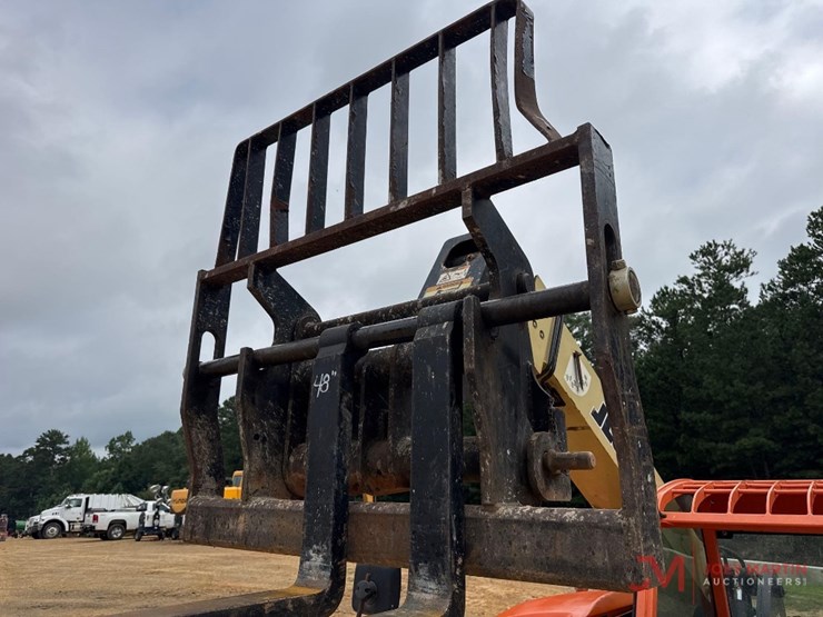 2018-jlg-g5-18a-image-7