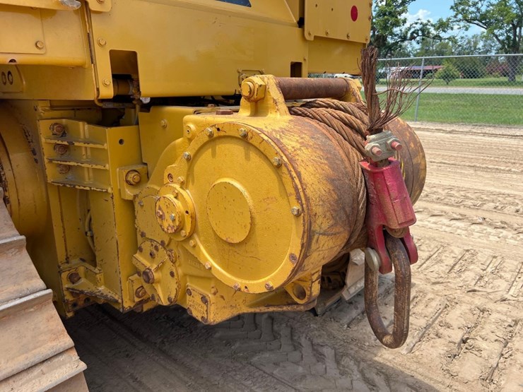 2015-caterpillar-d6t-lgp-image-24