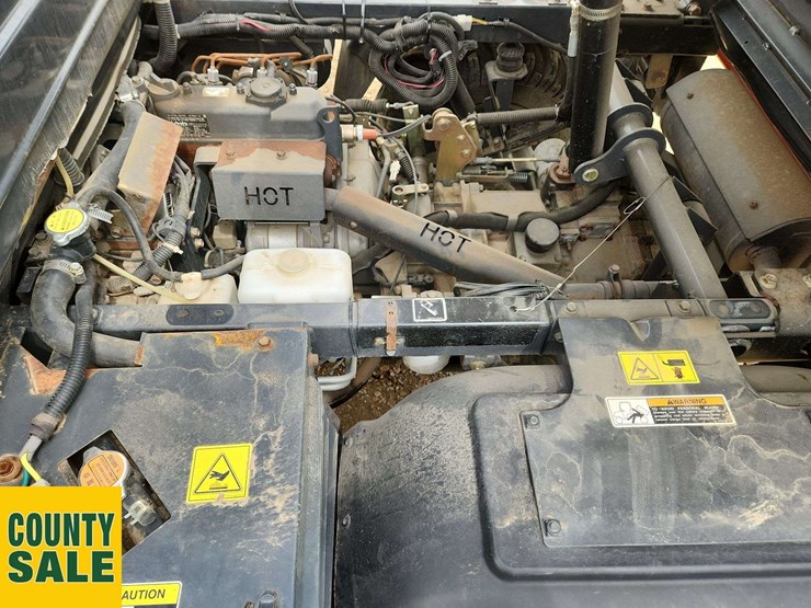 2011-kubota-rtv1100-image-17