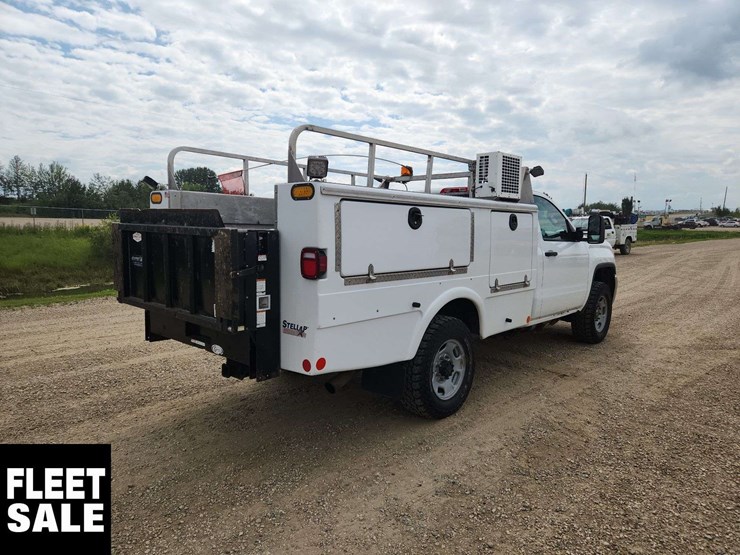 2019-gmc-sierra-2500hd-image-4