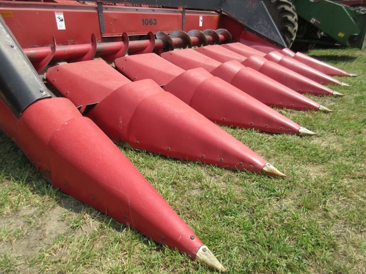 case-ih-1063-image-3