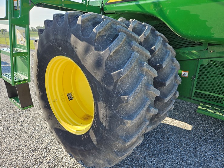 2009-john-deere-9770-sts-image-14