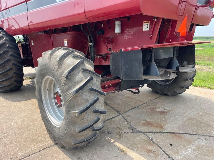 2002-case-ih-2366-image-6