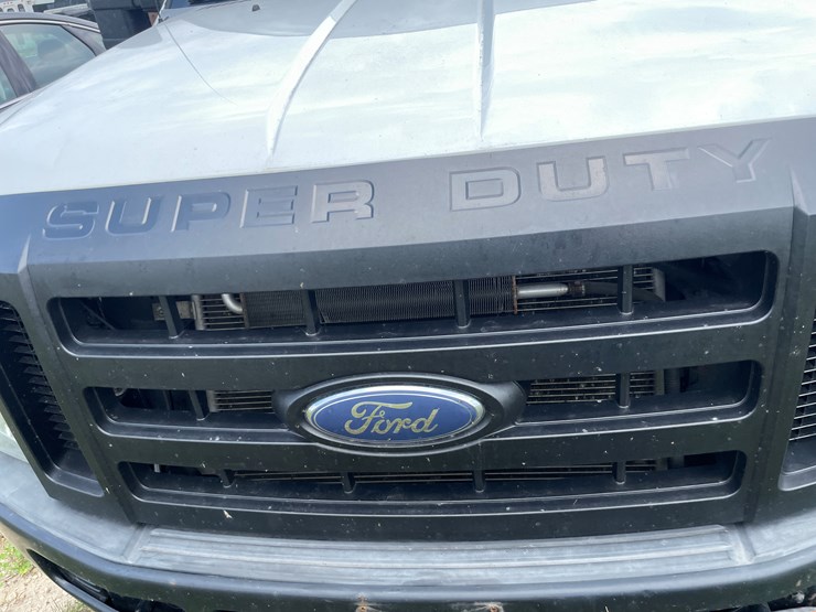 2008-ford-f250-image-63