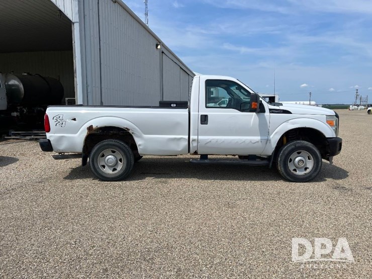 2011-ford-f250-image-8