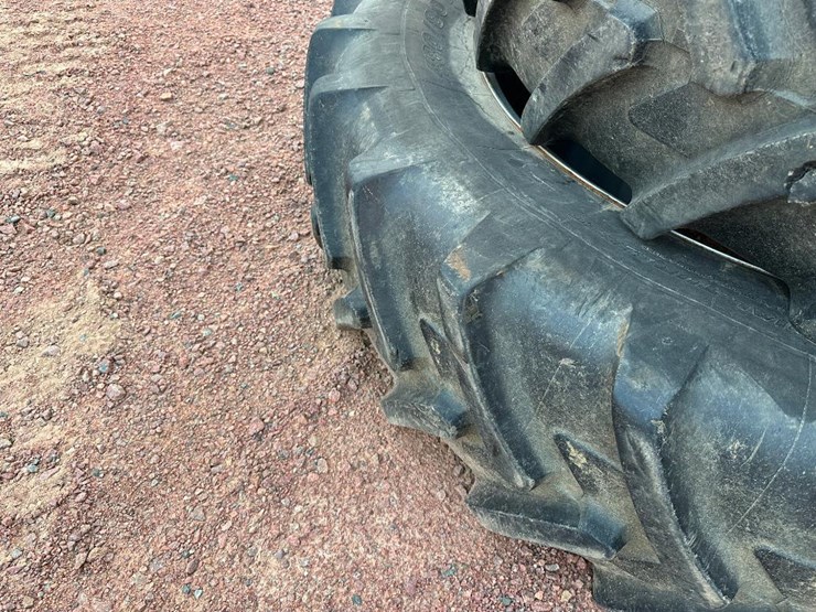 2012-case-ih-magnum-260-image-75