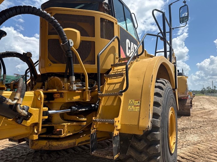 caterpillar-740b-image-19