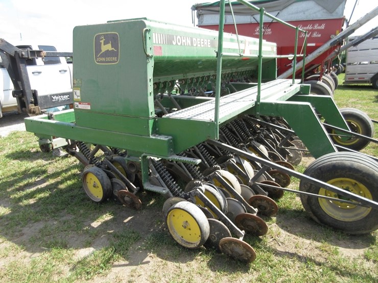 john-deere-750-image-6