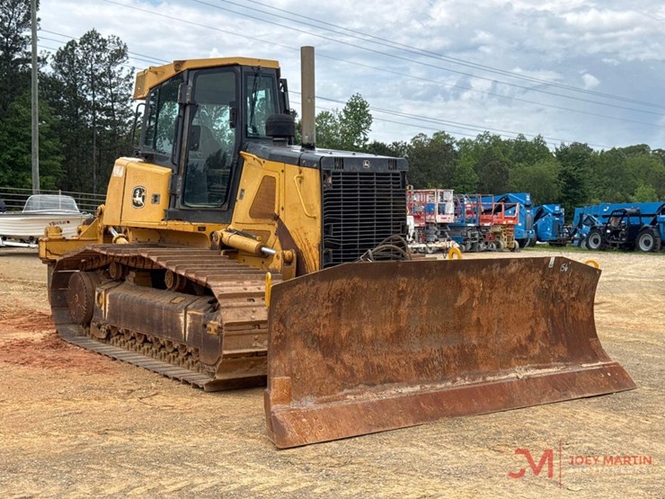 2010-deere-850j-image-1