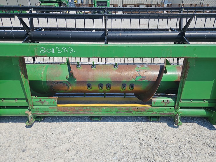 2004-john-deere-630f-image-6