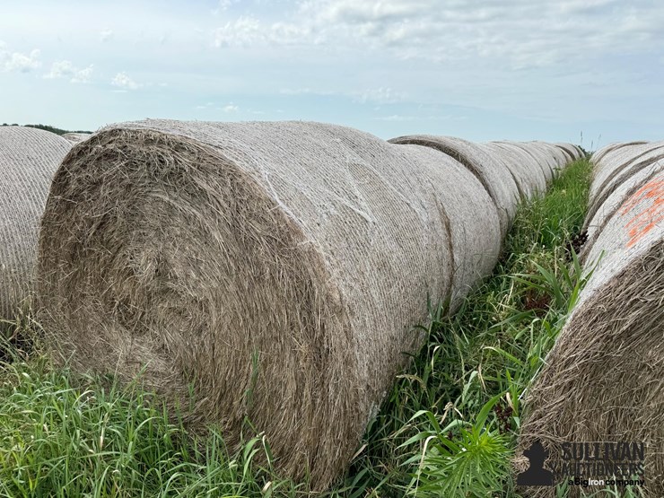2024-mixed-grass-hay-round-bales-(bid-per-unit)-image-4